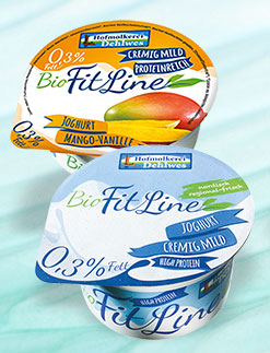 Bio FitLine ist ein Protein-Joghurt mit nur 0,3% Fett. Er ist cremig mild im Geschmack und eine super schmackhafte alternative zum Speisequark.