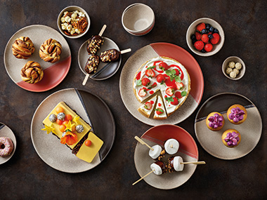 BHS playground 54 spot on f coral black plates bowls