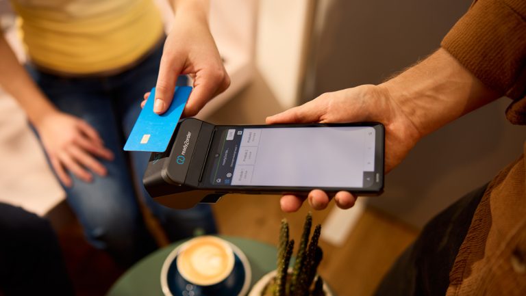 r2o devices bilderstrecke readyGo2 payment 768x433